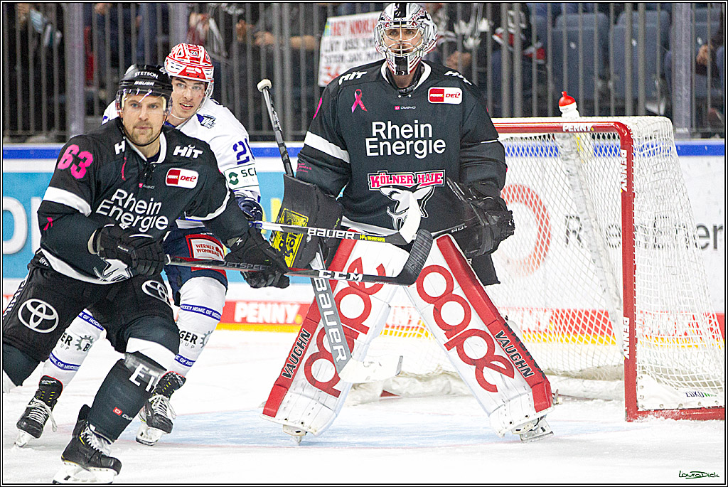 PENNY DEL;  Koelner Haie - Schwenninger Wild Wings; Koeln, 08.10.2021